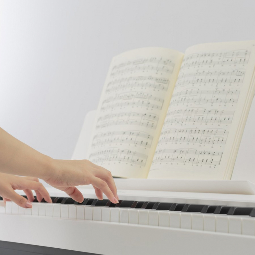 KAWAI ES110W Beyaz Taşınabilir Dijital Piyano