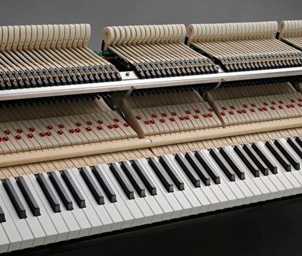 KAWAI GL-10 M/PEP Parlak Siyah 153 CM Kuyruklu Piyano