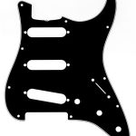 Fender Pickguard '62 Strat 11 Hole S/S/S Configuration 3-Ply w/ Truss Rod Notch B/W/B